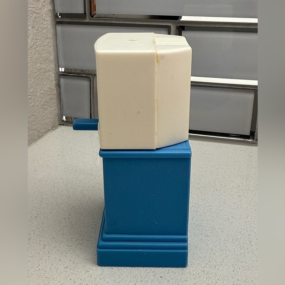 Vintage Fisher-Price Loving Family Dollhouse Blue TV Television - Picture 5 of 16